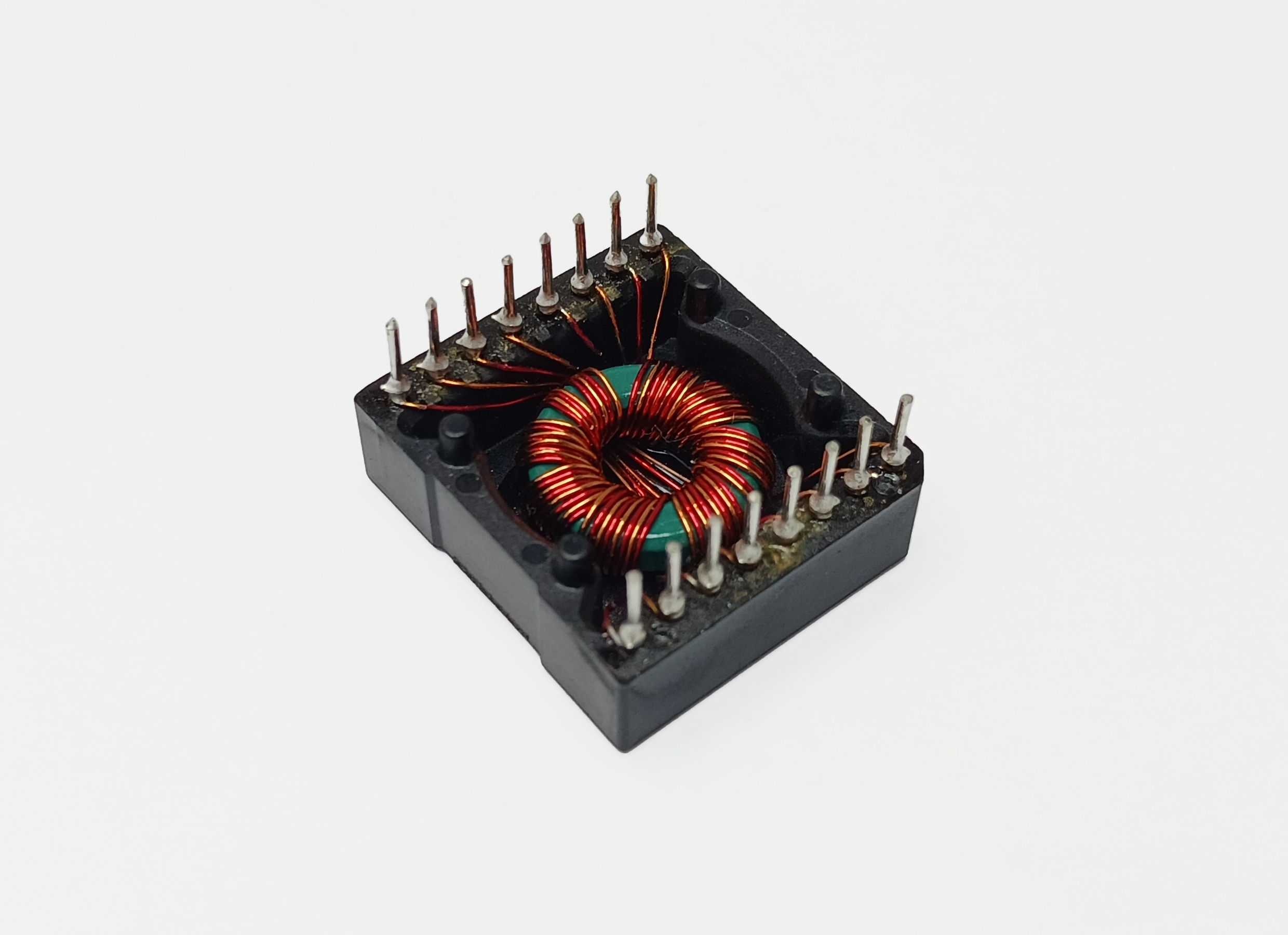 8回路チョークコイル