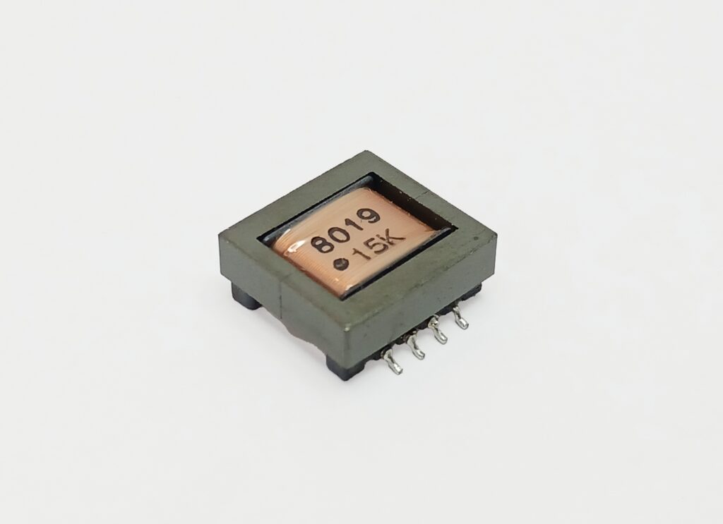 【トランス】面実装タイプ